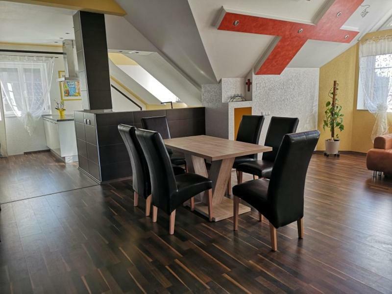 Stephanshart Vronis-Apartment מראה חיצוני תמונה
